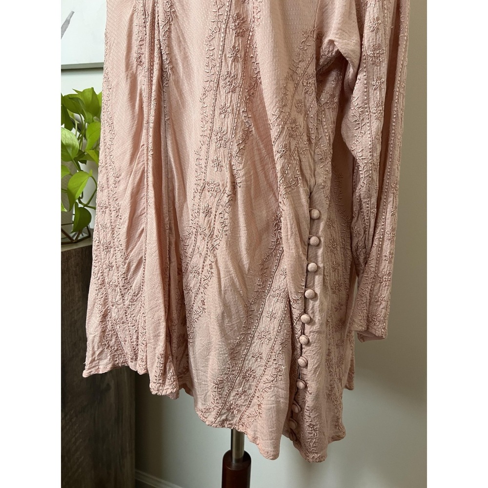 Free People Top Womens XS Pink Embroidered Tunic Deep V Boho Cottage Fairy - Picture 2 of 8
